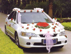 婚车鲜花装饰注意事项