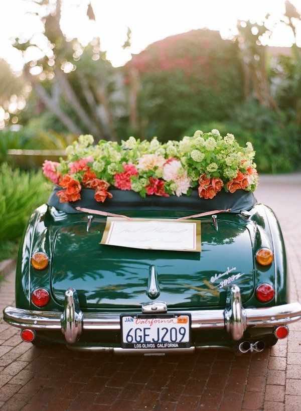 婚车图片,婚车装饰鲜花,鲜花婚车图片