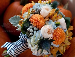 漂亮的秋季新娘手捧花创意唯美手捧花