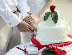 甜蜜幸福的婚礼环节 婚礼切蛋糕主持词