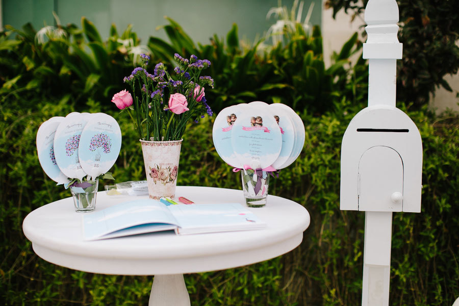 婚礼签到台图片