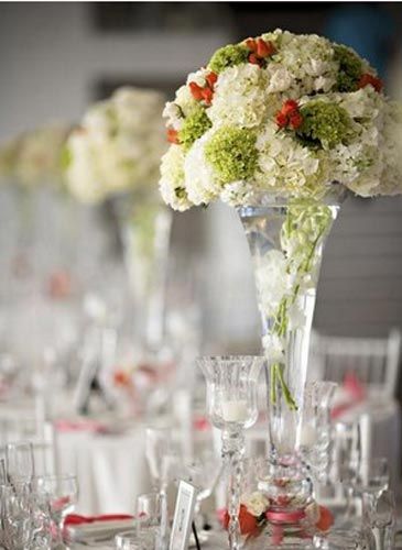 四种常见婚礼桌花风格 选择适合自己的婚礼格调