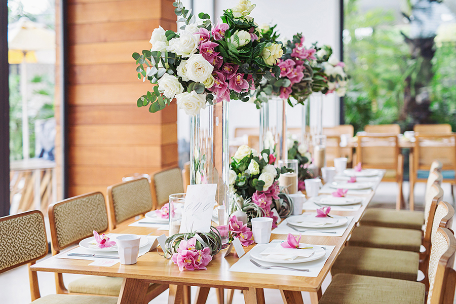 婚宴餐桌花艺,婚宴餐桌布置,婚礼餐桌花艺设