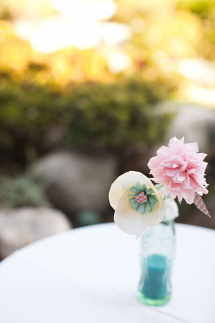 DIY-纸花婚礼，纸花做的手捧花、胸花、桌花