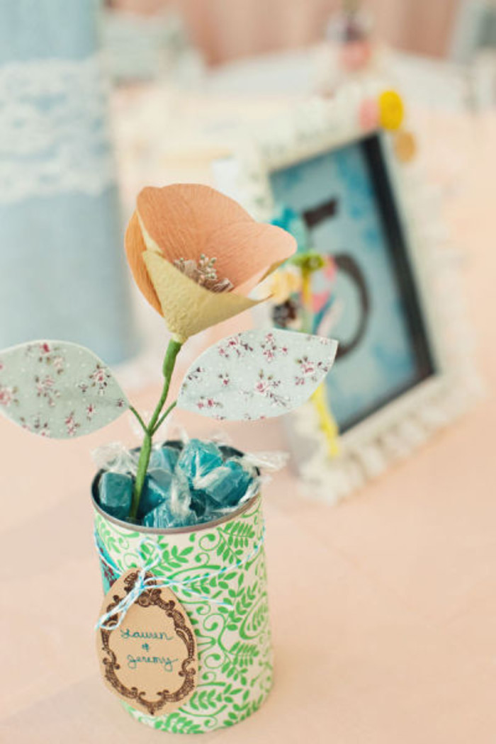 DIY-纸花婚礼，纸花做的手捧花、胸花、桌花