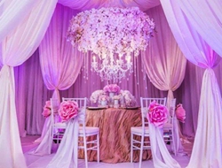 梦幻般的浪漫紫色主题婚礼场景摄影照片