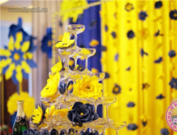 唯美浪漫室内婚礼蓝黄色搭配下的主题婚礼布置