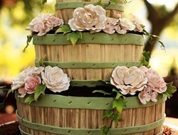 森系主题个性造型的婚礼蛋糕摄影照片