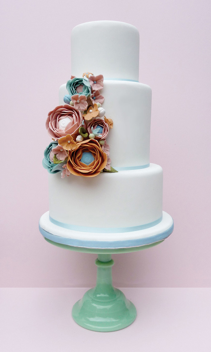 多层婚礼蛋糕,适合摩羯座的婚礼蛋