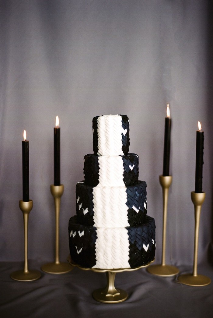 个性婚礼蛋糕,适合天蝎座的婚礼蛋糕