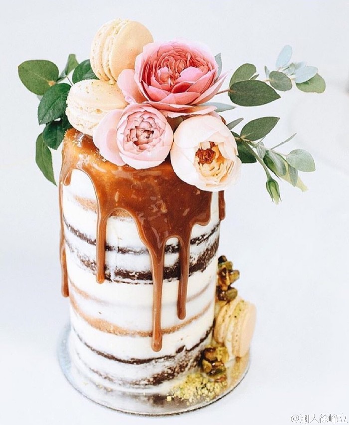 没有什么是一块甜点不能解决的，如果有，那就是两块⋯ d_d