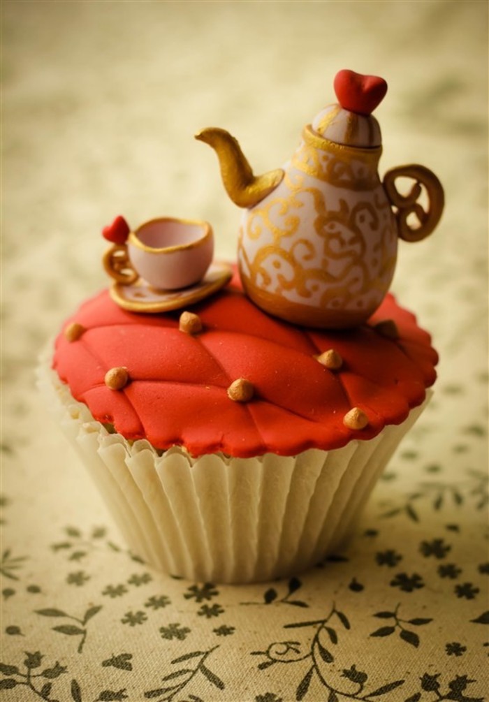 丝绒茶杯造型杯子蛋糕  B162