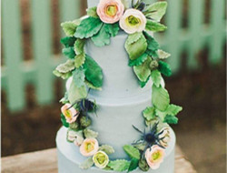 绿色清新婚礼蛋糕图片