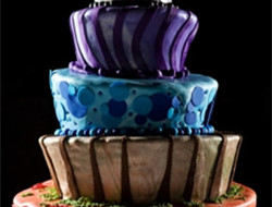 色彩明艳的婚礼蛋糕图片