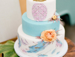 漂亮的藍色婚禮蛋糕圖片