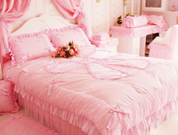 做你一辈子的公主 粉色婚房布置