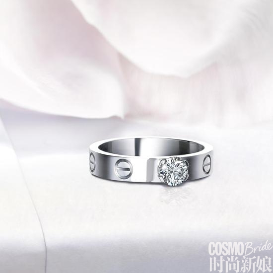 LOVE系列订婚钻戒