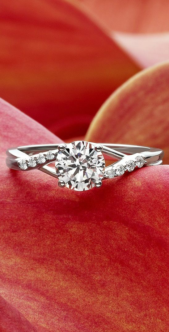 订婚戒指图片,订婚钻戒