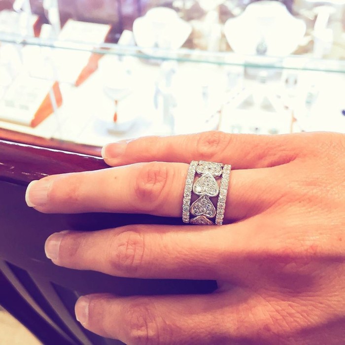 求婚戒指选择,个性求婚戒指图片