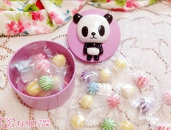 精致可爱的萌宠熊猫喜糖盒