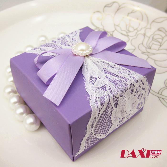 绚丽奢华的紫色婚礼喜糖盒 展现个性浪漫的婚礼氛围