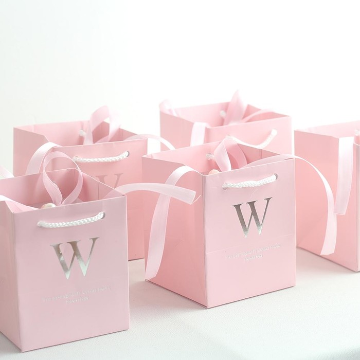 范妮范独家定制嫩粉色Wedding水晶球手拎袋系列喜糖盒子婚礼用品