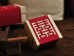 中式婚礼上的创意糖盒礼品盒