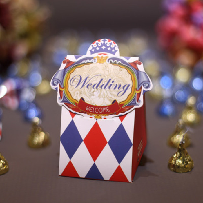 英伦风创意巧克力喜糖盒子费列罗礼品盒婚庆用品欧式糖袋绘美设计