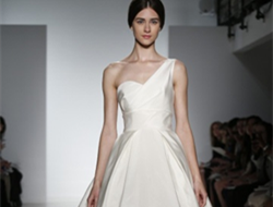 打造高贵典雅新娘 世界最著名的婚纱品牌