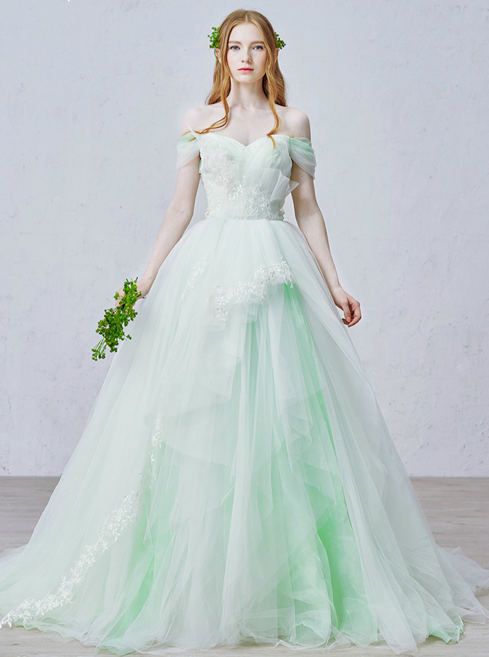 婚纱礼服颜色,新娘绿色礼服,绿色婚纱礼服