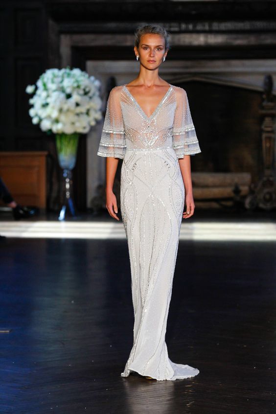 蝴蝶袖婚纱图片,婚纱款式图片