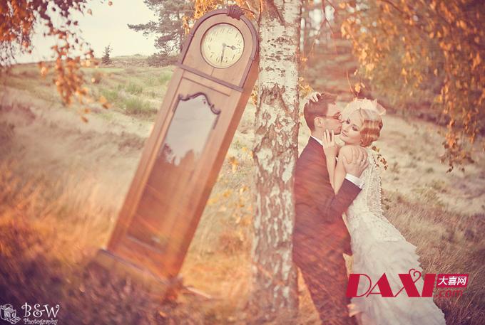 复古朋克主题的婚纱摄影