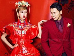 龙凤中国 红色复古礼服婚纱照