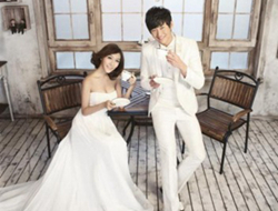 韩式风格小清新室内婚纱写真摄影