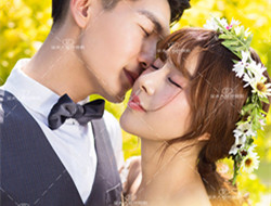 花瓣下的爱情之吻 韩式爱情
