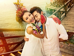 奥莉弗的霞光 色彩感强可爱婚纱照