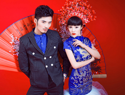 复古中国风红色背景摄影蓝色礼服婚纱照片
