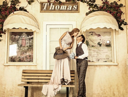 托马斯鲜花小镇欧式风格浪漫温馨街拍婚纱摄影照片