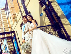 欧式教堂外景婚纱摄影