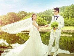 东湖之恋摄影秀丽端庄优雅自然的婚纱照图片