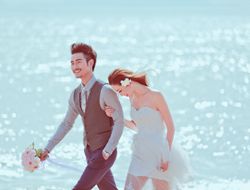 天涯海角海边沙滩美景摄影浪漫婚纱照