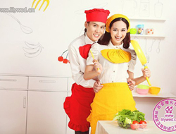浪漫满屋创意情侣艺术照亮色系厨房主题情侣写真