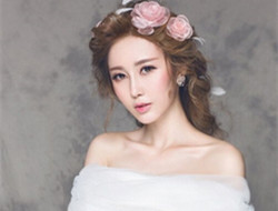韩式经典浪漫新娘发型 流行唯美新娘发型
