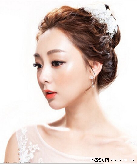 5款韩式新娘盘发推荐 优雅新娘婚礼造型首选
