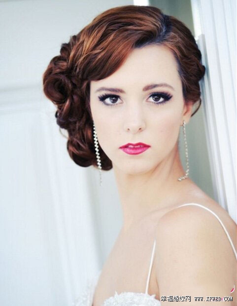盘点2015春夏新娘发型 优雅大方极尽名媛气质