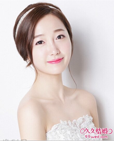 韩式新娘盘发造型