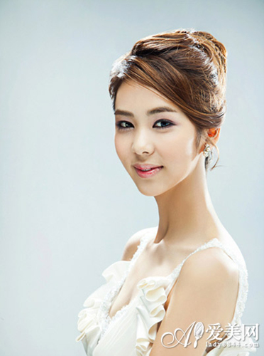 韩式新娘盘发