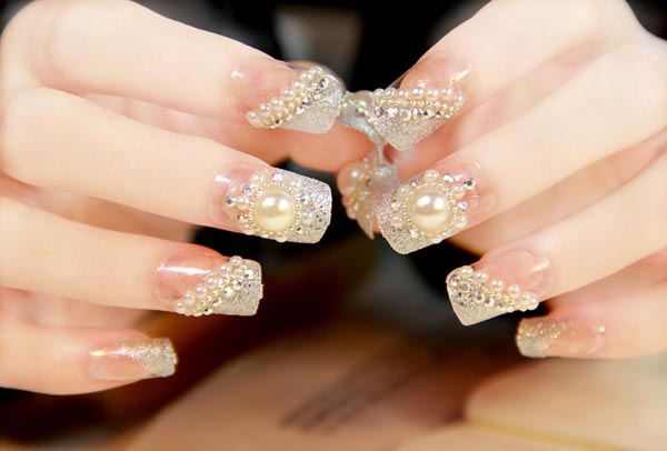 雕花新娘美甲,新娘美甲图片