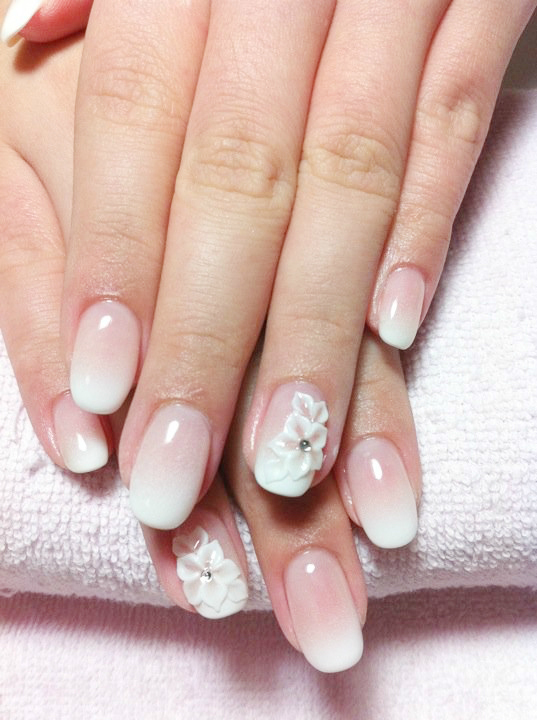 雕花新娘美甲,新娘美甲图片