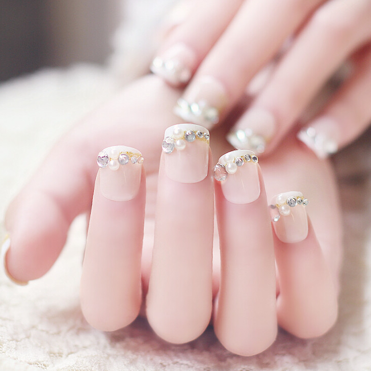 新娘美甲图片,新娘美甲类型,手黑涂指甲油效果图